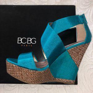 BCBG RANDO Platform Wedge Heel Sandal Teal Fabric Jute Trim Back Zip Sexy 8